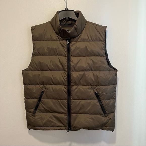 Slate & Stone Quilted Down Fill Vest In Olive Color - NWT - Reemoly - Picture 4 of 16